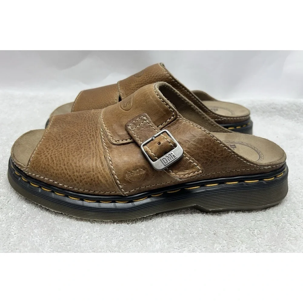 Dr Martens Mens Size 11 Brown Leather Peanut Strap Vintage England Sandals